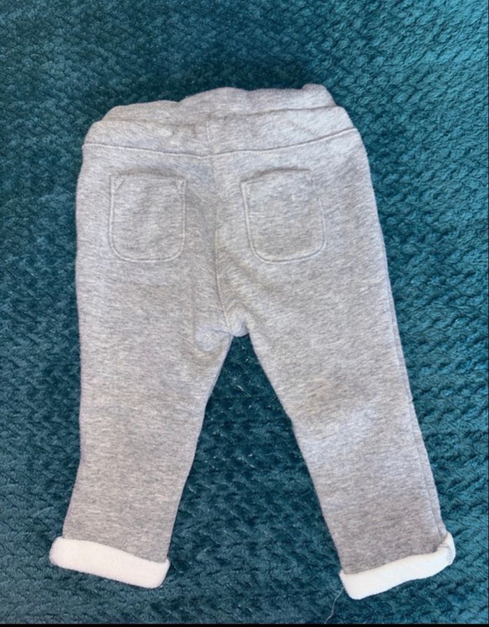 Lot 2 pantalons - photo numéro 2