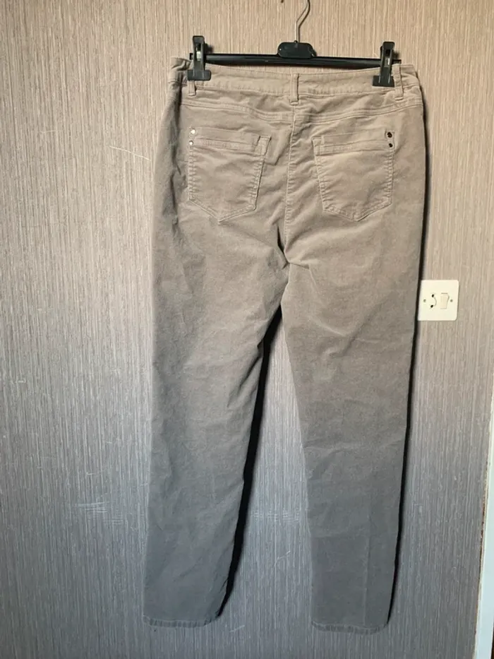 Pantalon skinny velours taille 42 - photo numéro 2