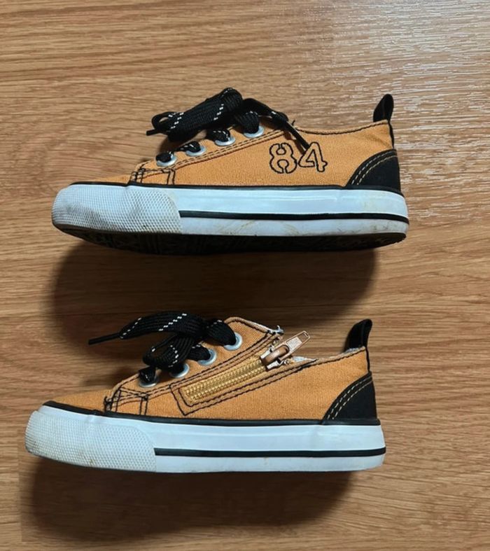 Chaussures garçon taille 24 - photo numéro 4