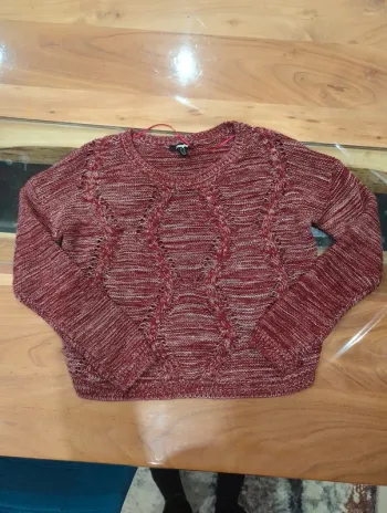 Pull Jennyfer taille M