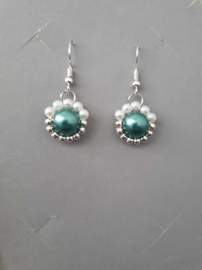 boucles d'oreilles perles, bijou chic fait main - photo numéro 2
