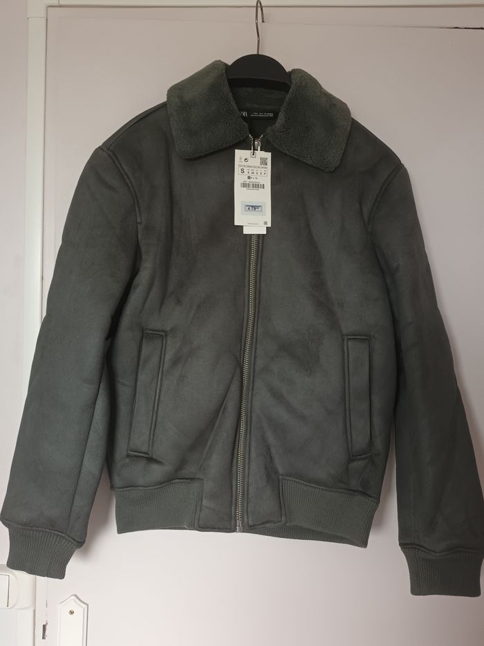 Très belle veste doudoune zara Achat occasion Manteaux (homme