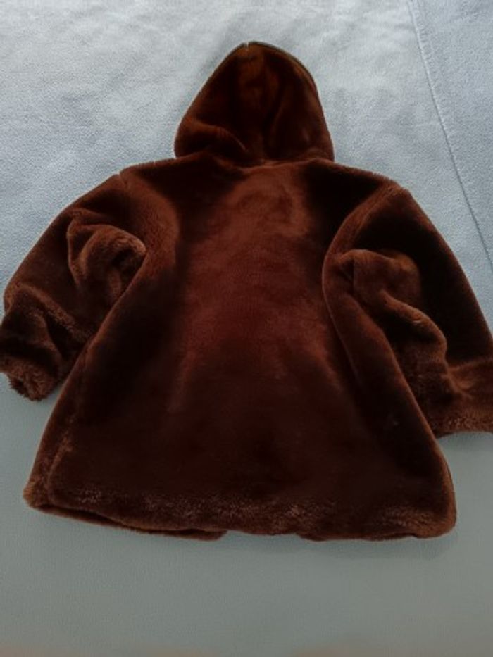 Manteau enfant fausse fourrure - photo numéro 2