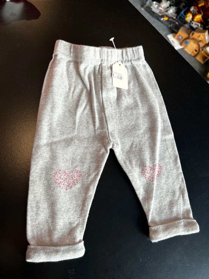 Pantalon gris - photo numéro 1