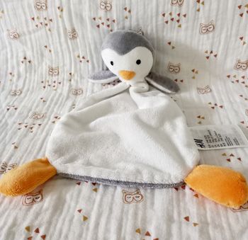 Doudou pingouin H&M