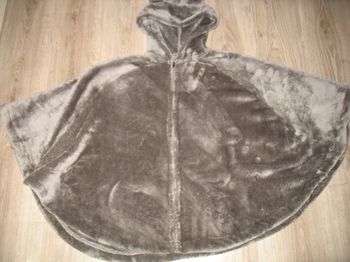 CAPE GRISE A CAPUCHE "ETAM" - TAILLE L - n°01