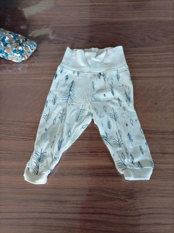 Lot de 7 pantalons 6 mois et 2 salopettes - photo numéro 10