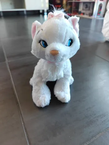 Peluche chat marie