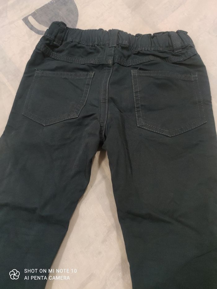 Jeans garçon taille 4 ans - photo numéro 3