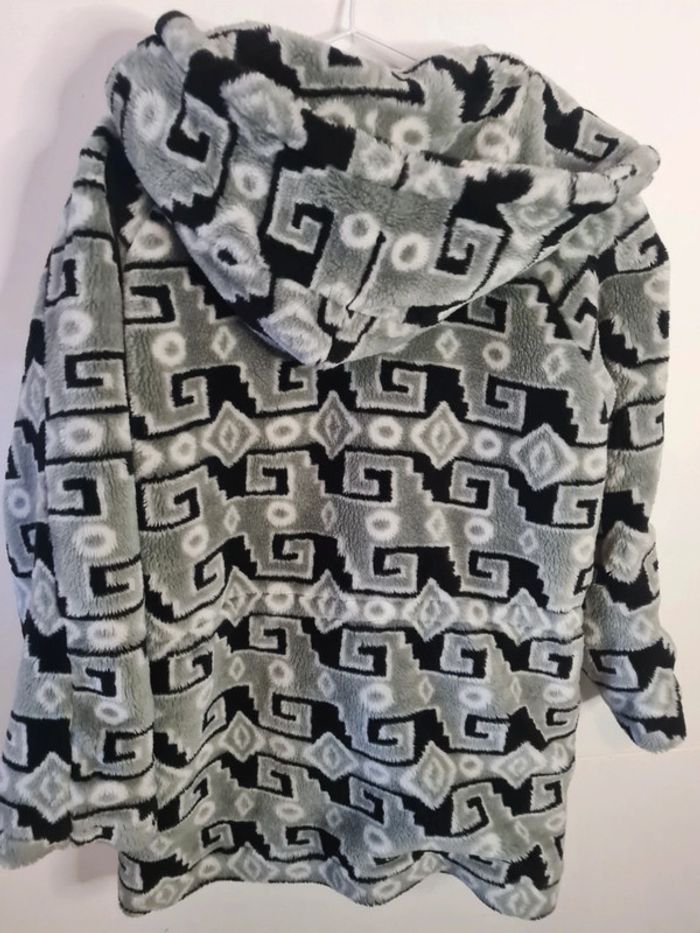 Manteau à capuche vintage fourrure imprimée - photo numéro 4