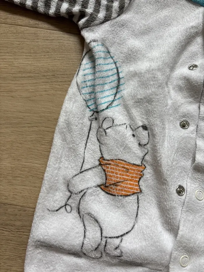 Pyjama Winnie l’ourson 3 mois - photo numéro 2