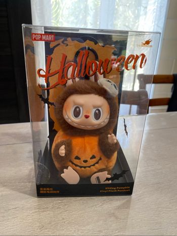 Labubu Halloween