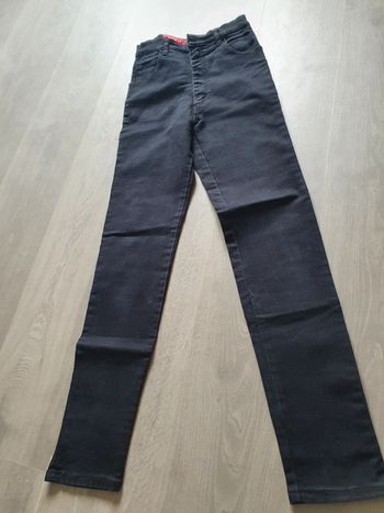 Pantalon jeans taille 38