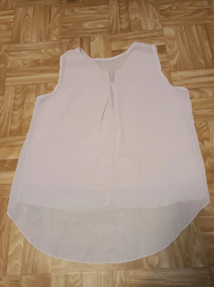 Haut fille rose pâle (rose très clair) en très bon état - photo numéro 6