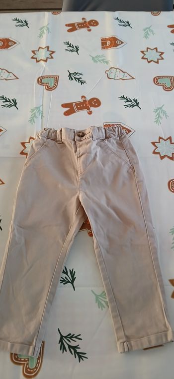 Pantalon kiabi crème 24 mois
