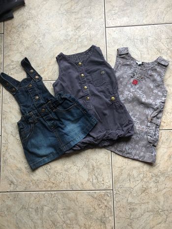 Lot robes 18 mois