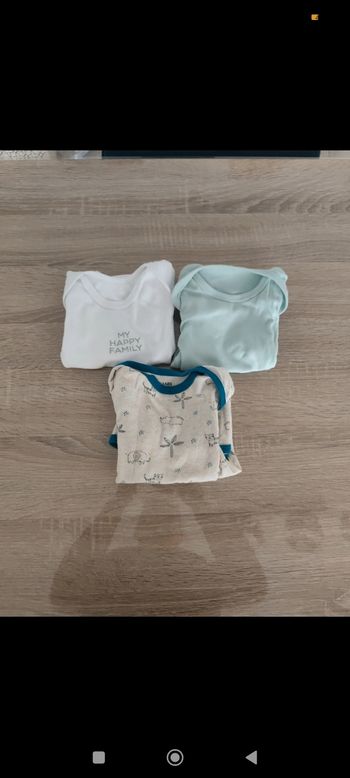 Lot bodies garçon 24 mois