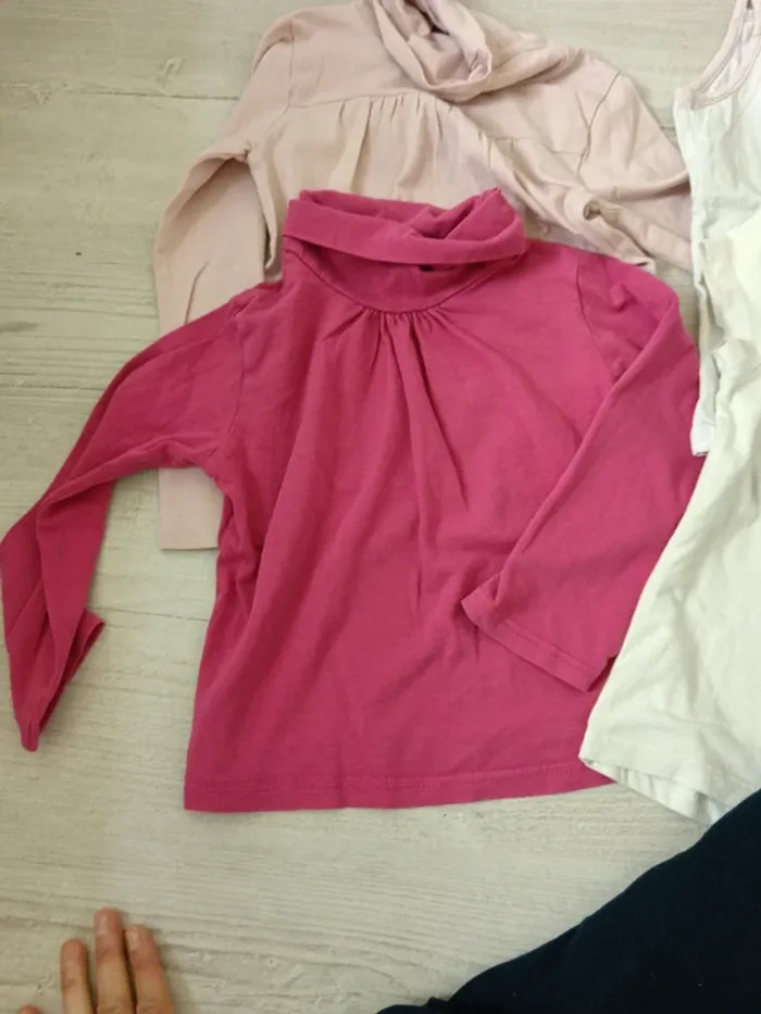 Lot 5 vêtements 6 ans - photo numéro 3