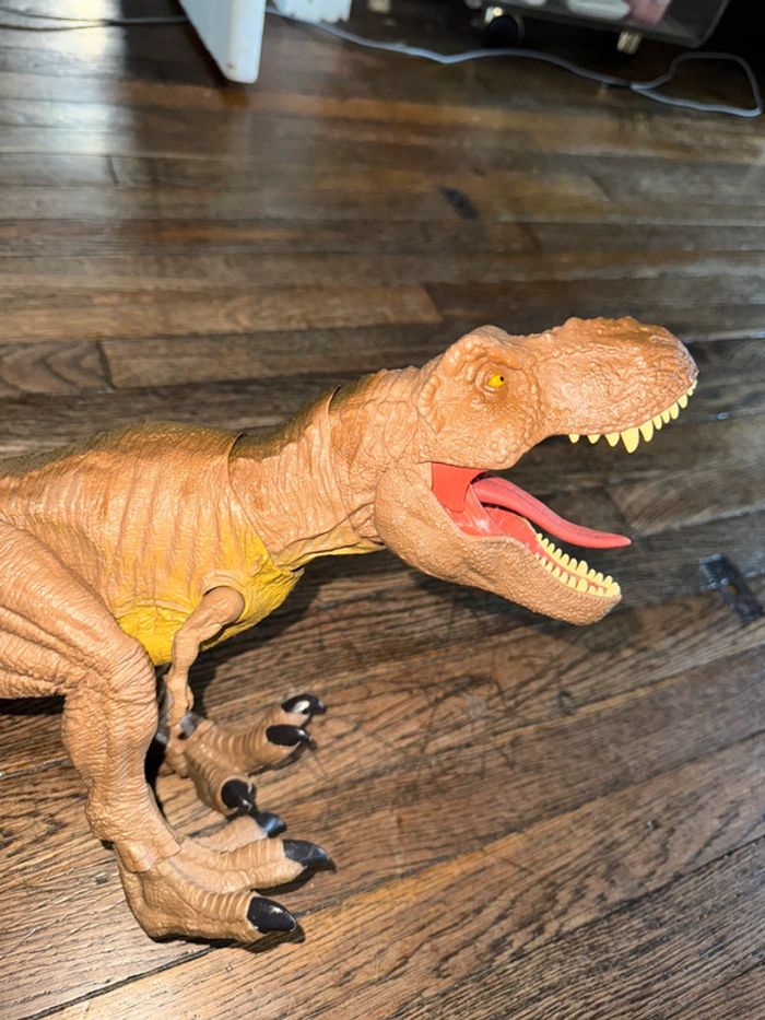 Dinosaure T. rex Jurassic World - photo numéro 6