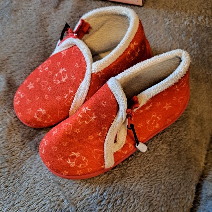 Lot de 3 paires de chaussures fille Pointure 26 - photo numéro 4