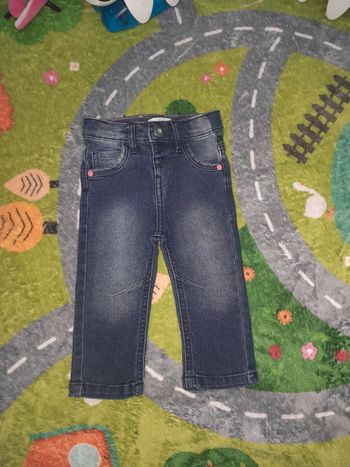 Jeans 12 mois petit cailloux 👧