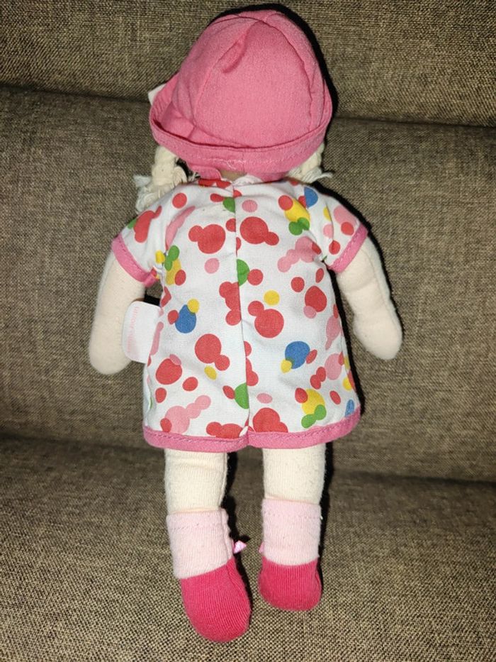 Poupée Corolle chapeau rose - photo numéro 2