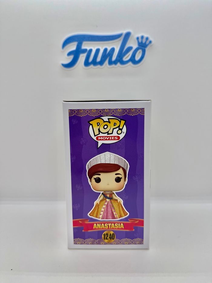 Funko Pop Anastasia 1240 Diamond Summer Convention 2022 - photo numéro 5