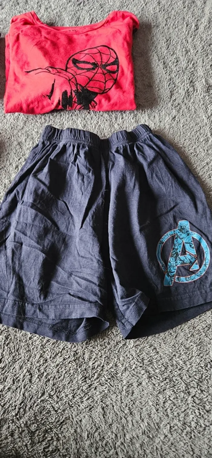 Lot pyjama 8/10 ans - photo numéro 2