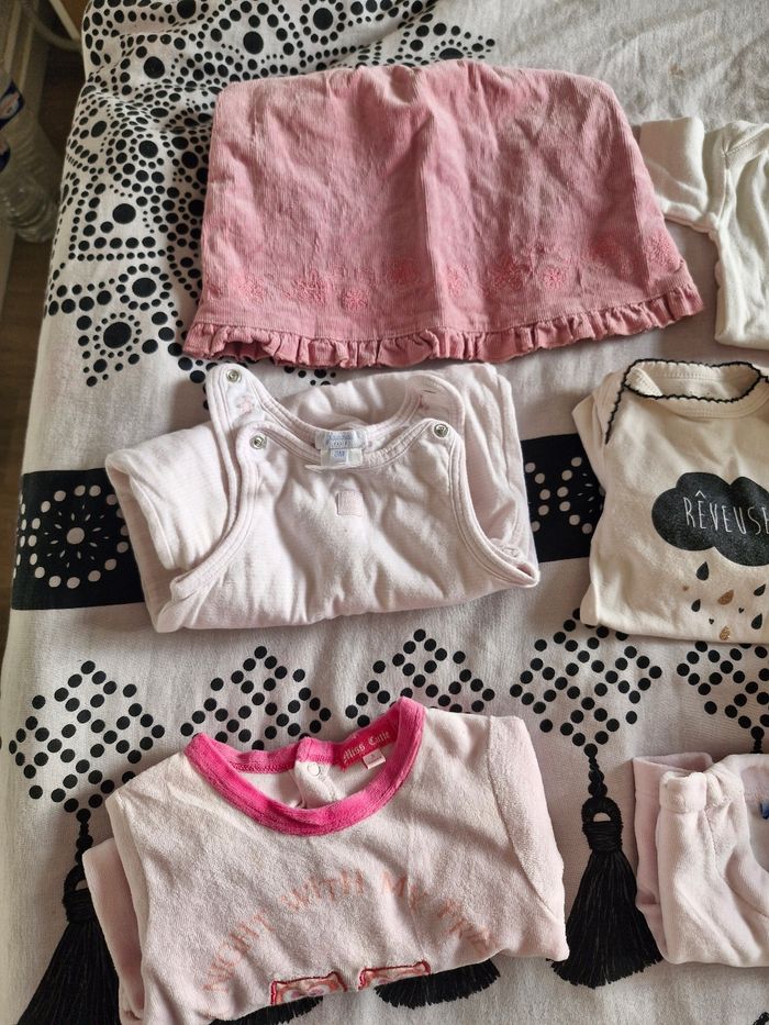 Lot de 7 vêtements - photo numéro 4