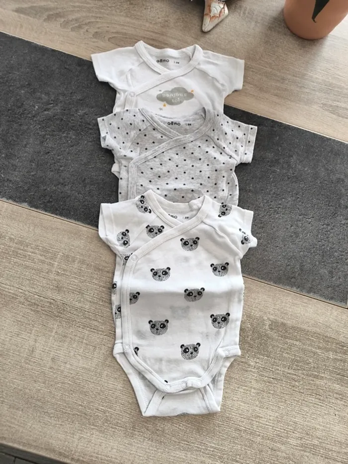 Lot de 3 bodies ouverture croisée garçon mc 3 mois Gémo - photo numéro 2