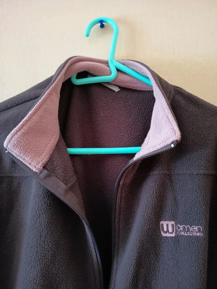 Sweat polaire. Marque woman (D56) - photo numéro 2