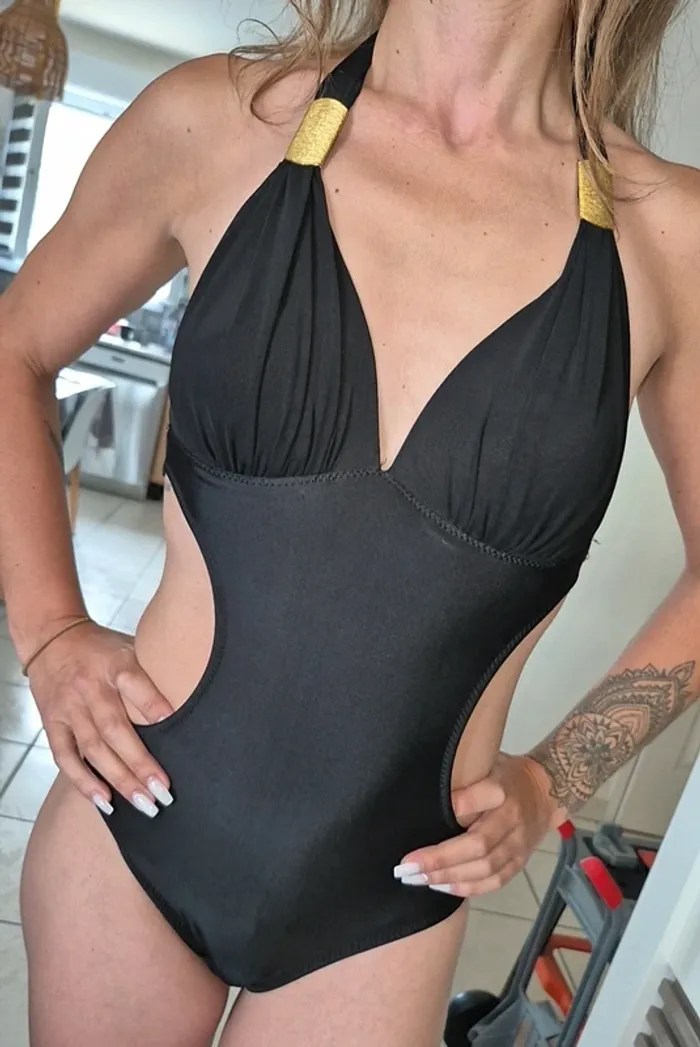 Maillot de bain 1 pièce XS - photo numéro 2
