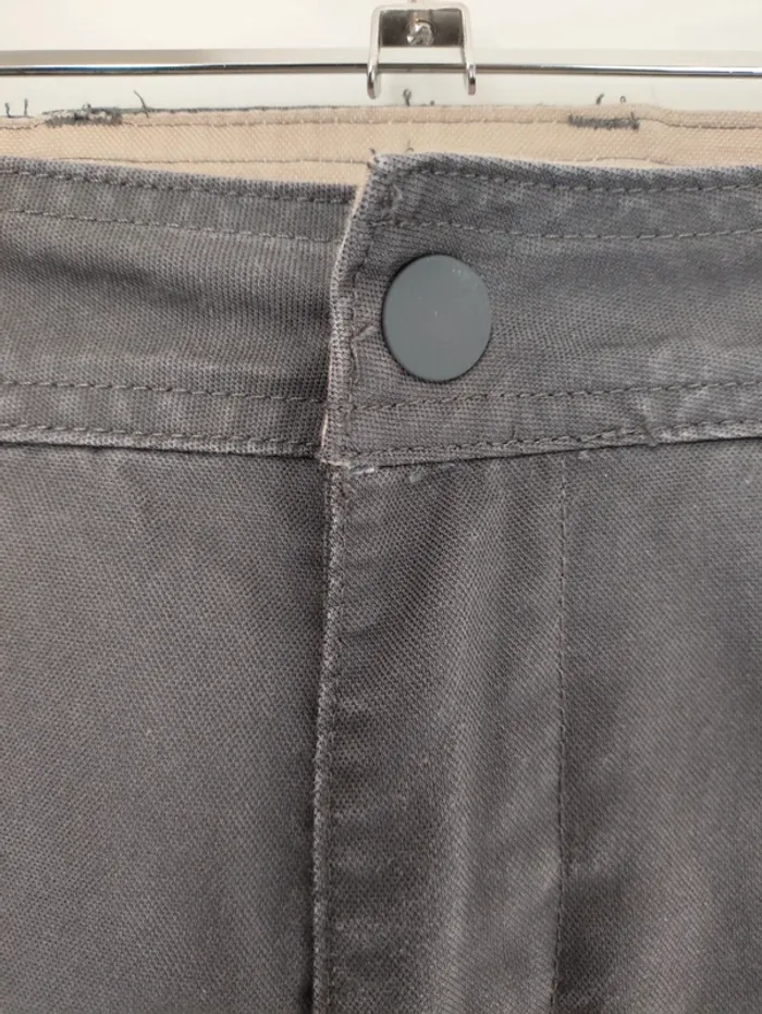 Short Quechua gris – Taille S/M, bon état. - photo numéro 5