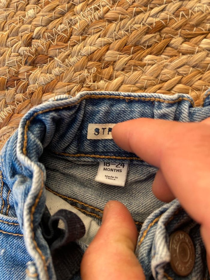 Jeans garçon 18 mois Gap - photo numéro 2