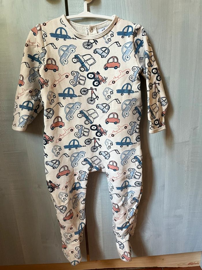 Pyjama voiture