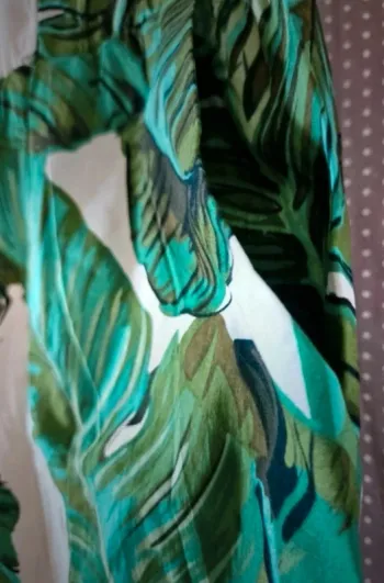 Pantalon jambes larges vert blanc feuilles Cherry Koko Taille L Neuf