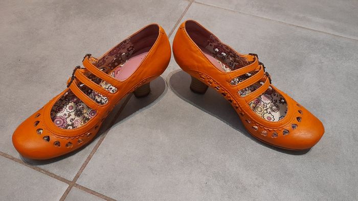 Chaussures à talons hauts - photo numéro 4