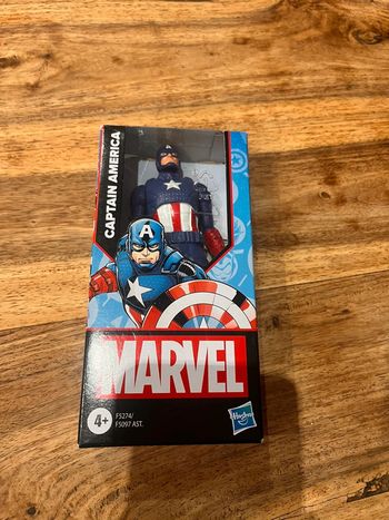 Figurine Captain America