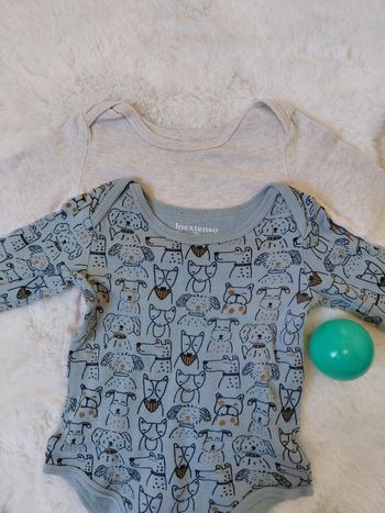 Lot 2 bodies 18 mois