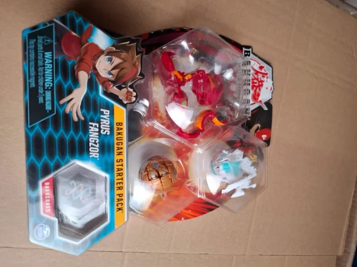 Magnifique coffret Bakugan neuf - photo numéro 2