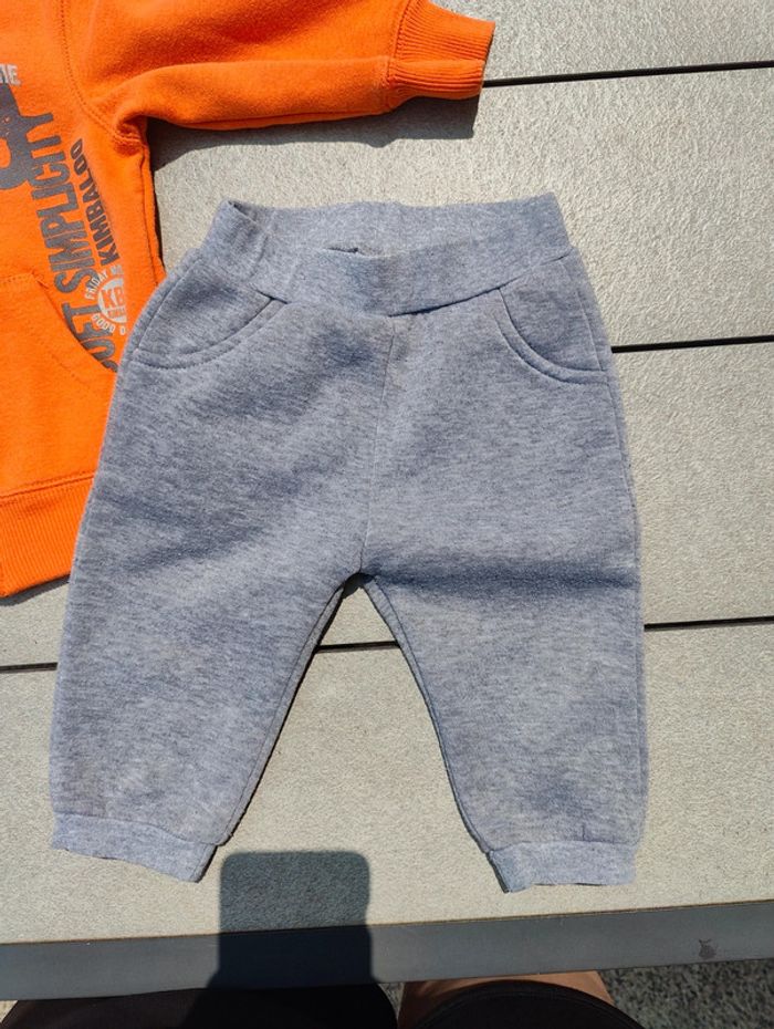Ensemble jogging garçon 12 mois neuf - photo numéro 4