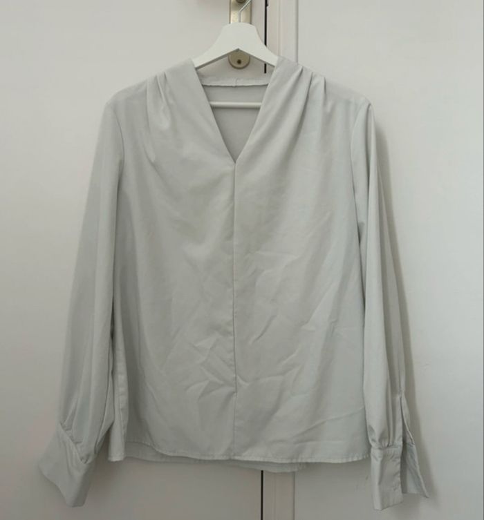 Blouse blanche - photo numéro 2