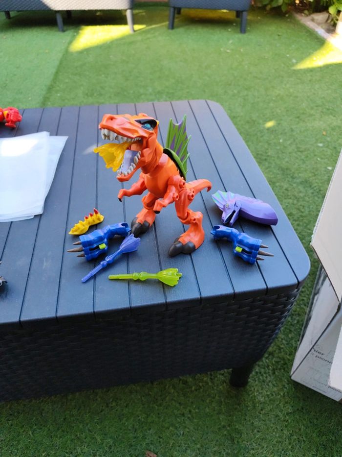 T-Rex Hero Masher