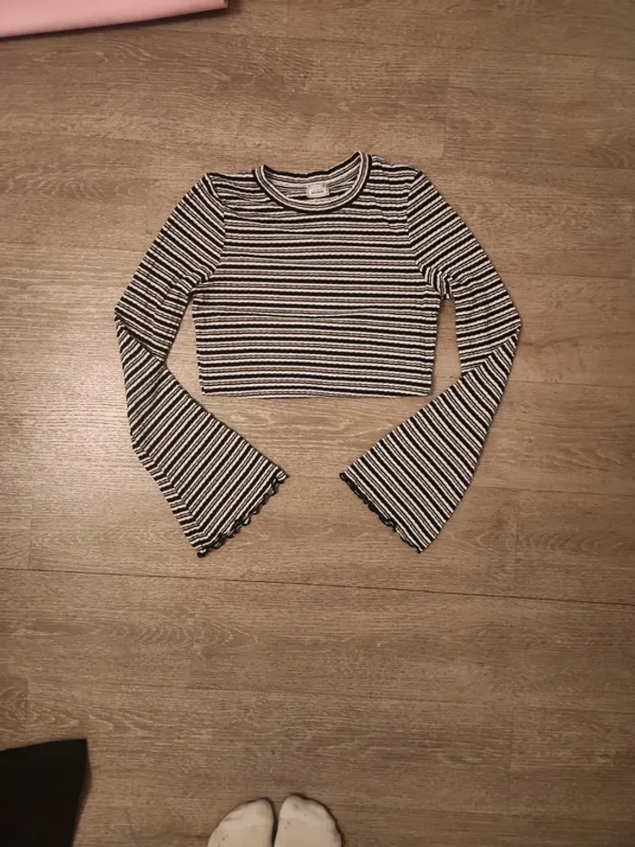Vêtements femme - photo numéro 2