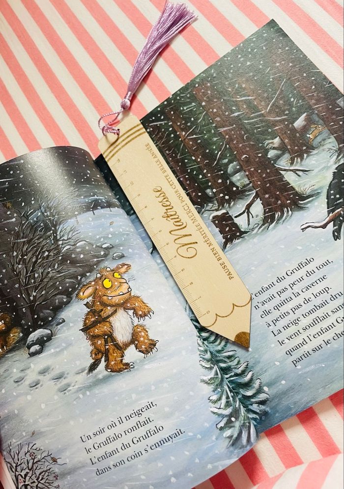 Marque page crayon régle en bois Merci maîtresse - photo numéro 3