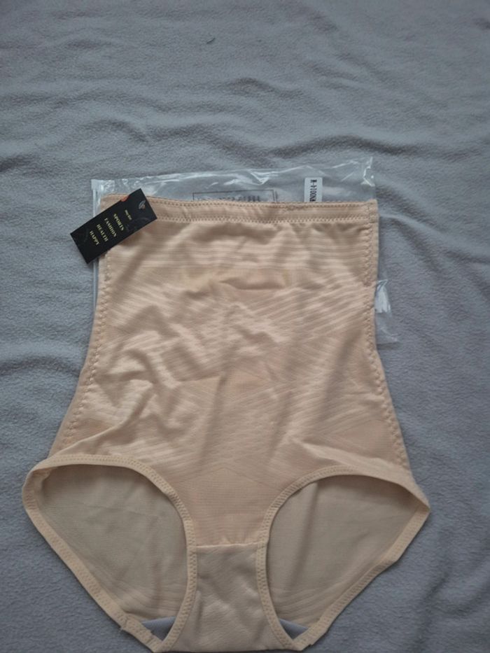 Culotte gainante taille M - photo numéro 2