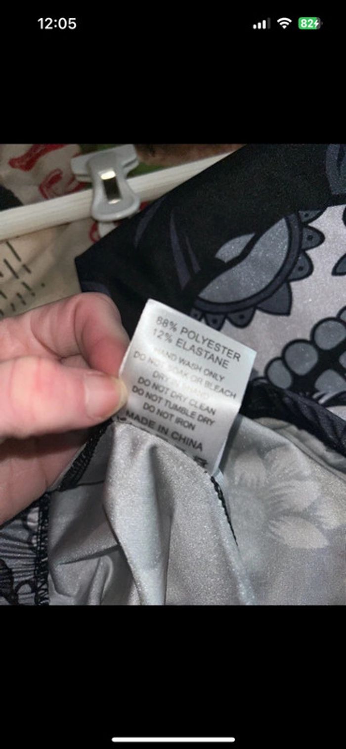 Legging tête de mort taille S 36 - photo numéro 4