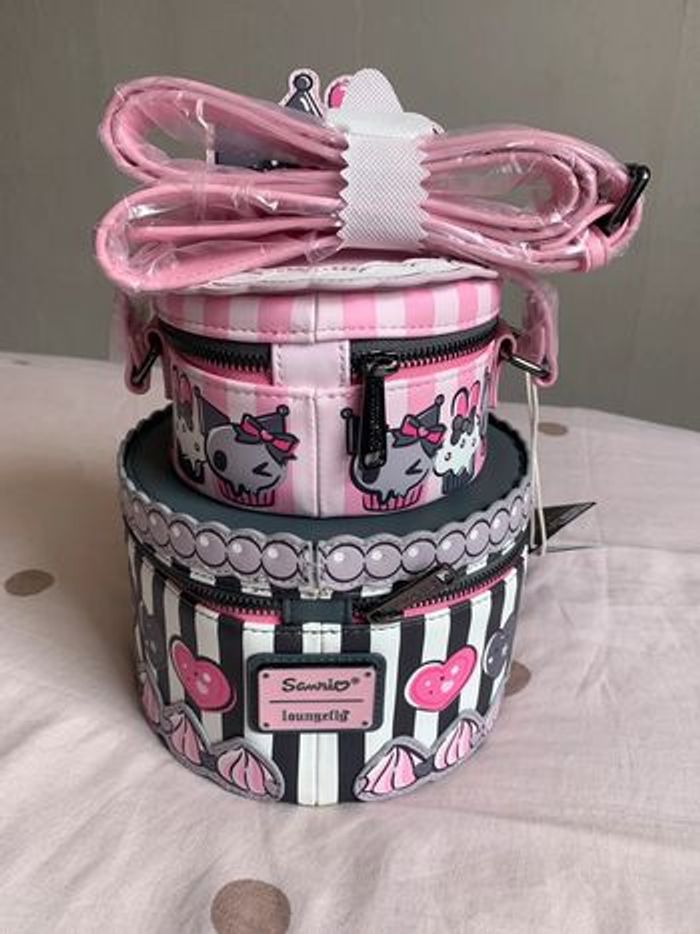 Sac bandoulière Loungefly My Melody et Kuromi - photo numéro 3