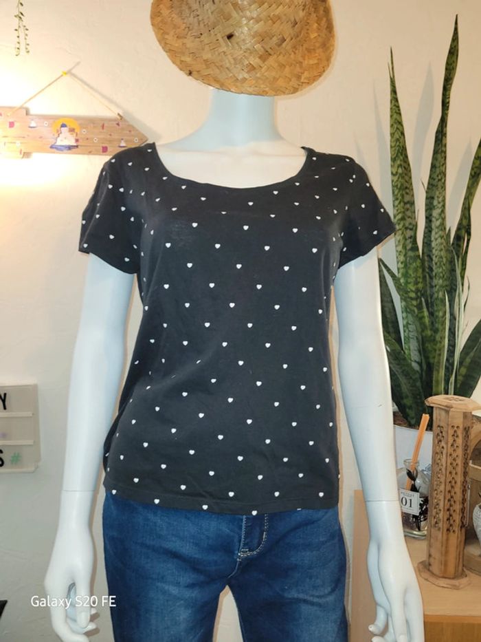 T shirt noir cœur