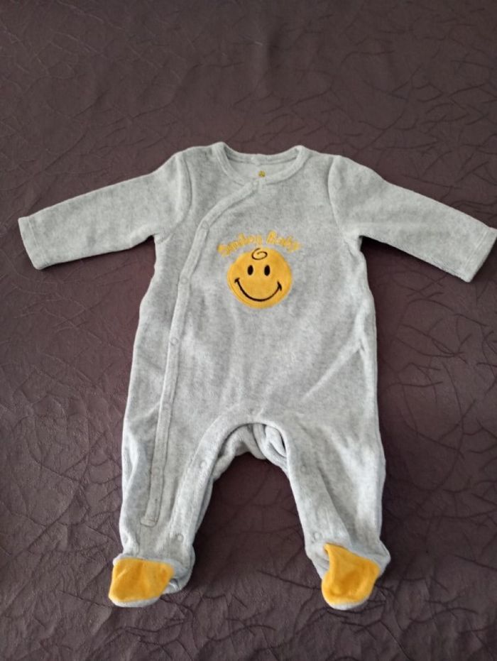 Pyjama bébé gris et smiley 3 mois orchestra